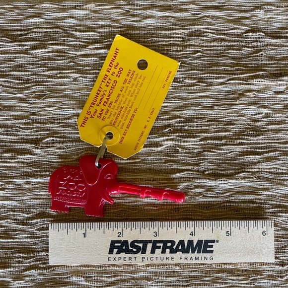 Trunkey San Francisco Zoo Key - Picture 4 of 6